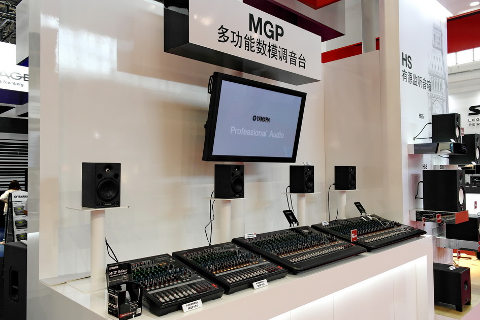 腾博官网专业音响新产品亮相PALM EXPO 2013展会 