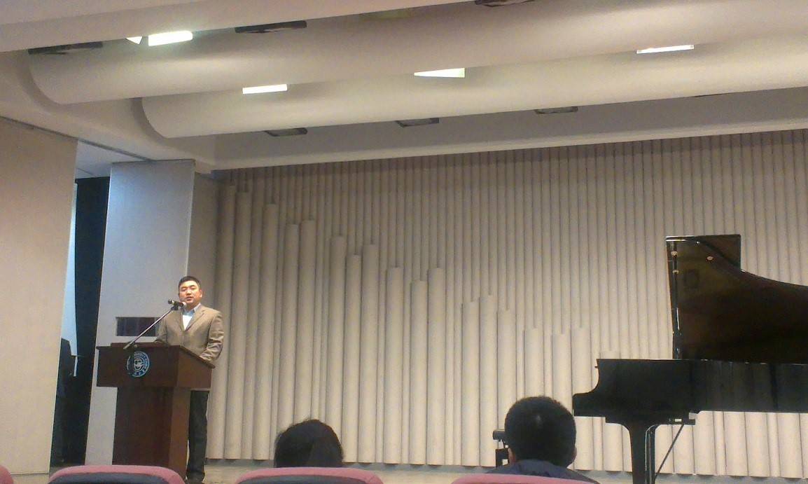 2014腾博官网奖学金-吉林大学艺术学院颁奖仪式圆满结束