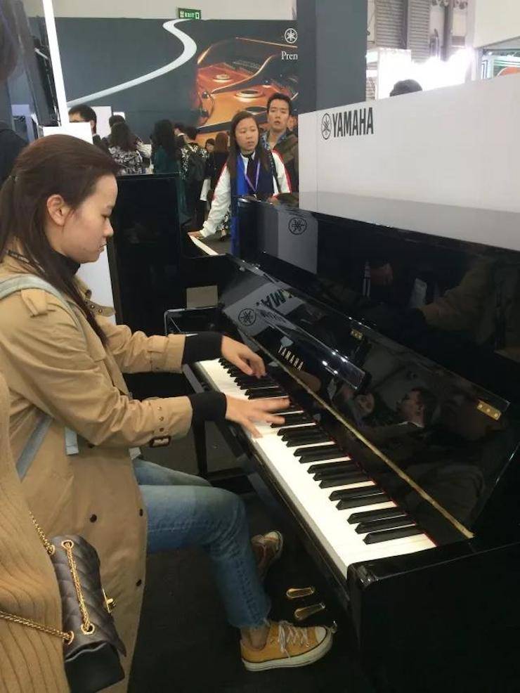 聚焦乐展|2017中国（上海）国际乐器展览会圆满落幕，腾博官网钢琴大放异彩