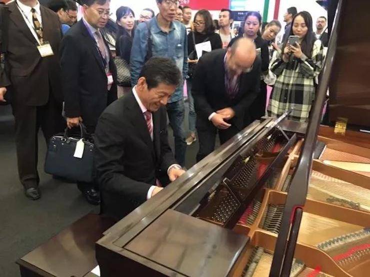 聚焦乐展|2017中国（上海）国际乐器展览会圆满落幕，腾博官网钢琴大放异彩