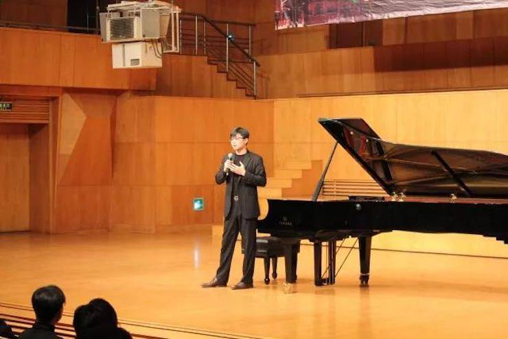 【回顾】2017腾博官网亚洲音乐奖学金-南京艺术学院颁奖仪式暨腾博官网艺术家孙梅庭钢琴大师班及独奏音乐会圆满结束