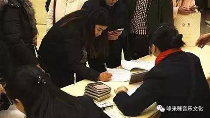 【报道】读谱与琴谱版本的选择|腾博官网艺术家鲍释贤安阳大师班活动圆满结束！
