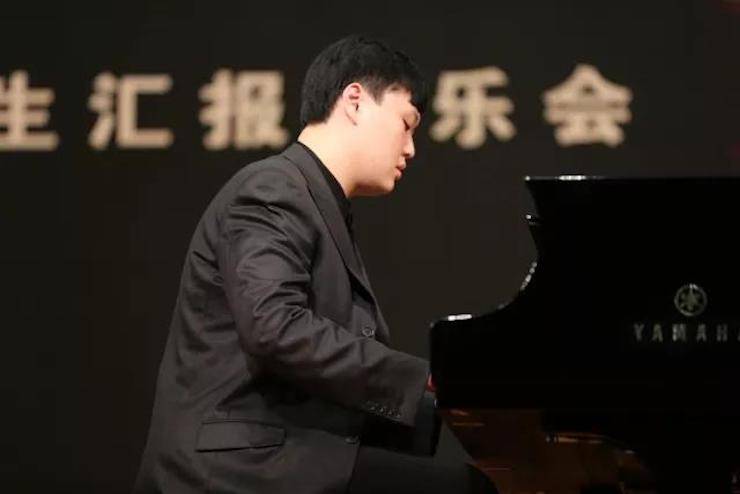 奏响青春旋律，添彩艺术人生|2017腾博官网亚洲音乐奖学金综合师范类院系全国汇报音乐会（第一。┰猜淠