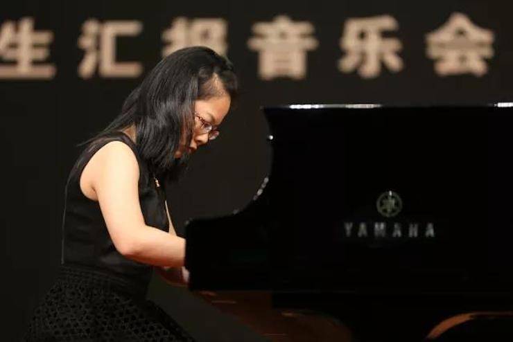 奏响青春旋律，添彩艺术人生|2017腾博官网亚洲音乐奖学金综合师范类院系全国汇报音乐会（第一。┰猜淠