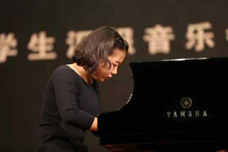 曼妙琴音，倾诉真挚的心声|2017腾博官网亚洲音乐奖学金综合师范类院系全国汇报音乐会（第二。┰猜淠