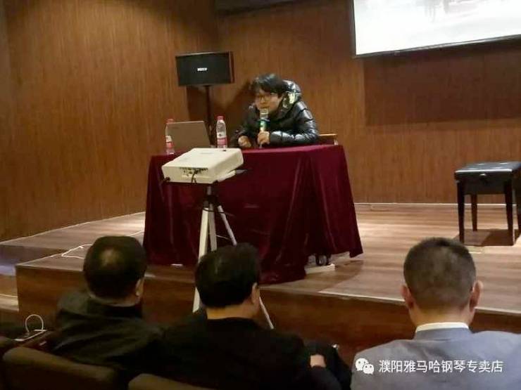 【报道】腾博官网艺术家宋思衡河南省巡讲圆满落幕！