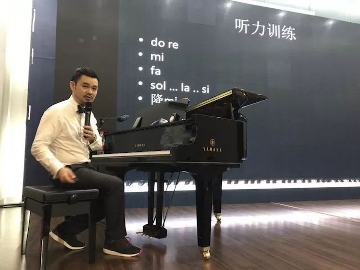 腾博官网艺术家孙鹏杰“欧美少儿钢琴教学法师资培训”嘉兴站圆满落幕