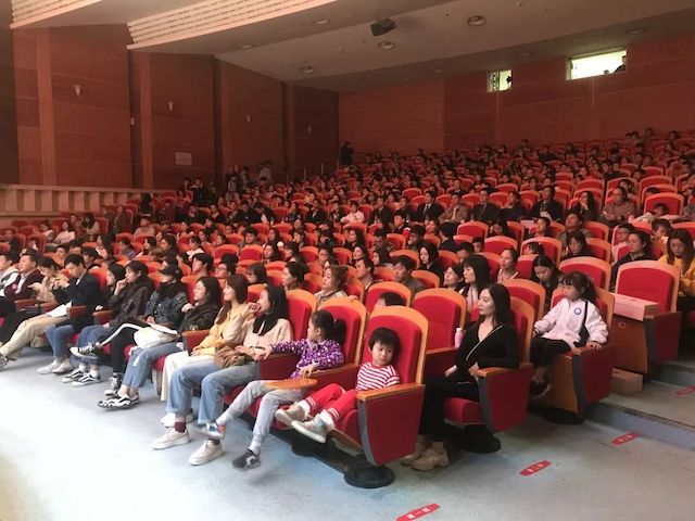 精彩回顾 | 2019腾博官网亚洲音乐奖学金·南昌大学颁奖仪式--暨腾博官网艺术家皮特·多那赫钢琴音乐会及大师班圆满落幕！