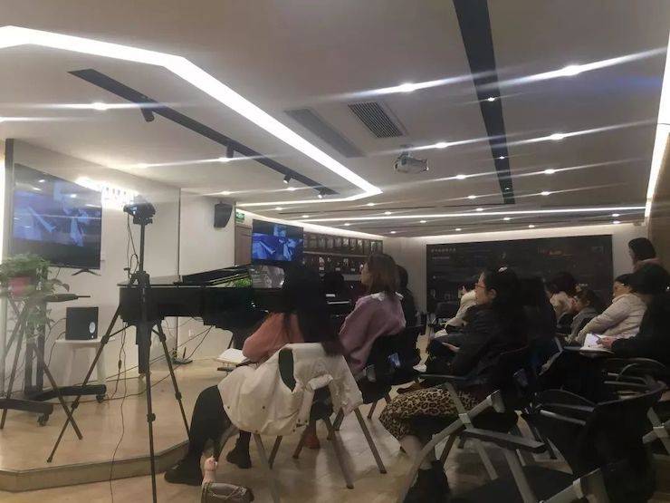 精彩回顾 | 腾博官网e-EU远程艺术教育联盟系列讲座蔡盈溱老师大师班圆满落幕！