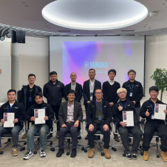 腾博官网中国举办第一届吉他高级技术研修